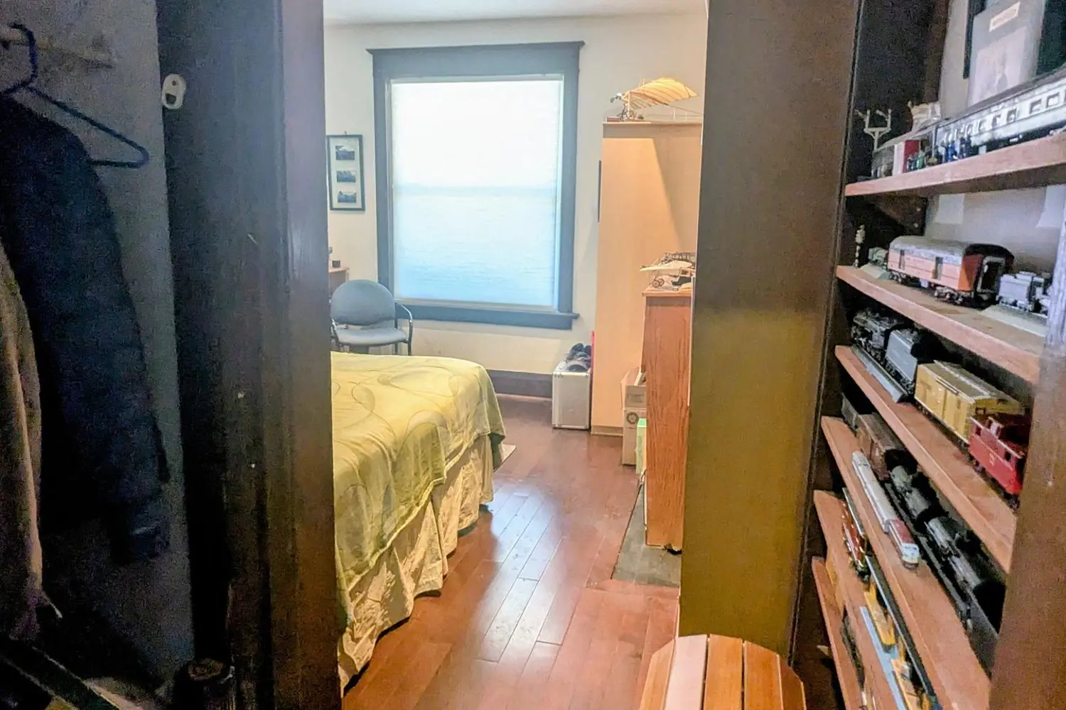 Additional image 14 of 239 Woodbine Avenue