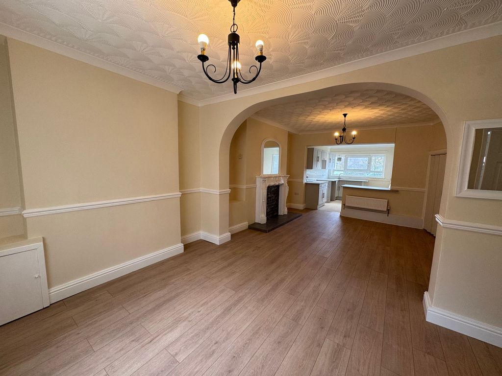 Additional image 3 of 3 bed terraced house to rentGlyncoed Terrace, Merthyr Tydfil CF47