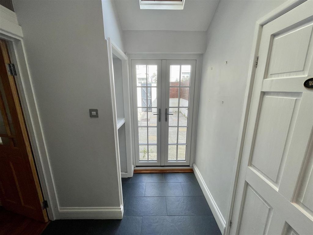 Additional image 9 of 4 bed terraced house to rentMannamead, Plymouth PL3