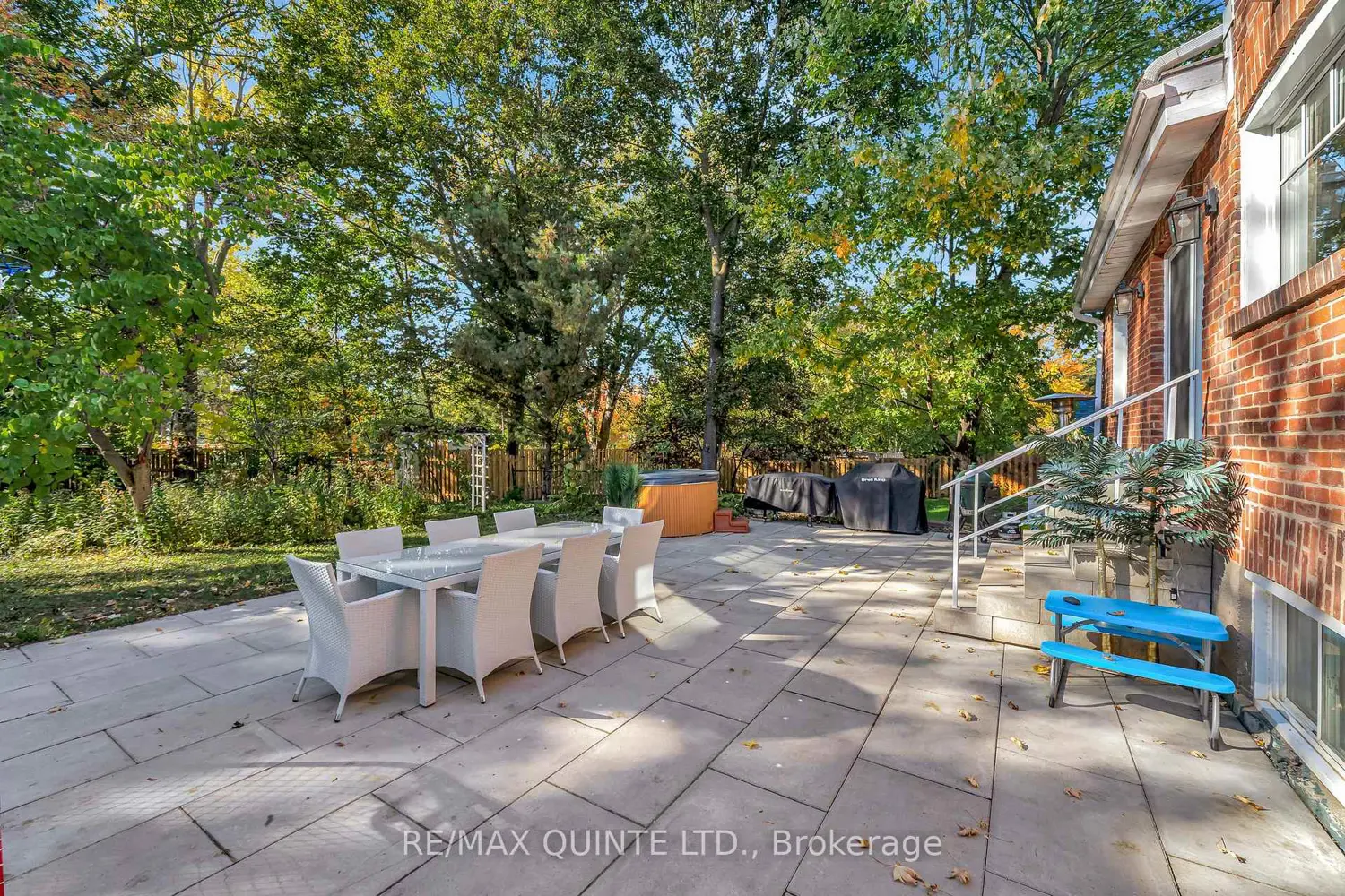 Additional image 18 of 126 Dufferin Avenue