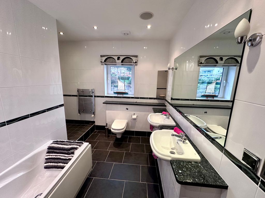 Additional image 18 of 2 bed penthouse to rentDeganwy Quay, Conwy LL31