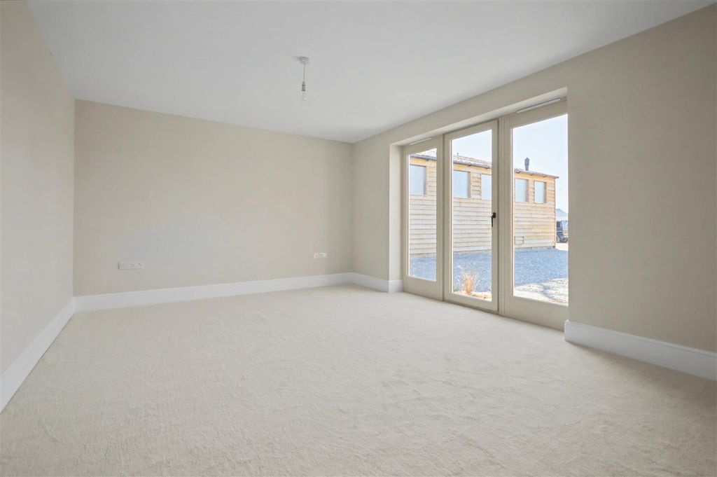 Additional image 20 of 3 bed barn conversion to rentHardwick Road, Wellingborough NN8