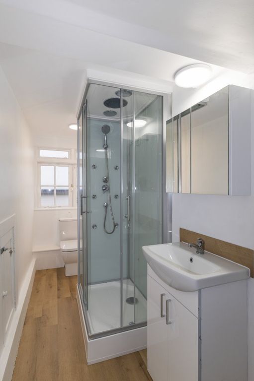 Additional image 9 of 1 bed flat to rentSt James Street, St Peter Port GY1