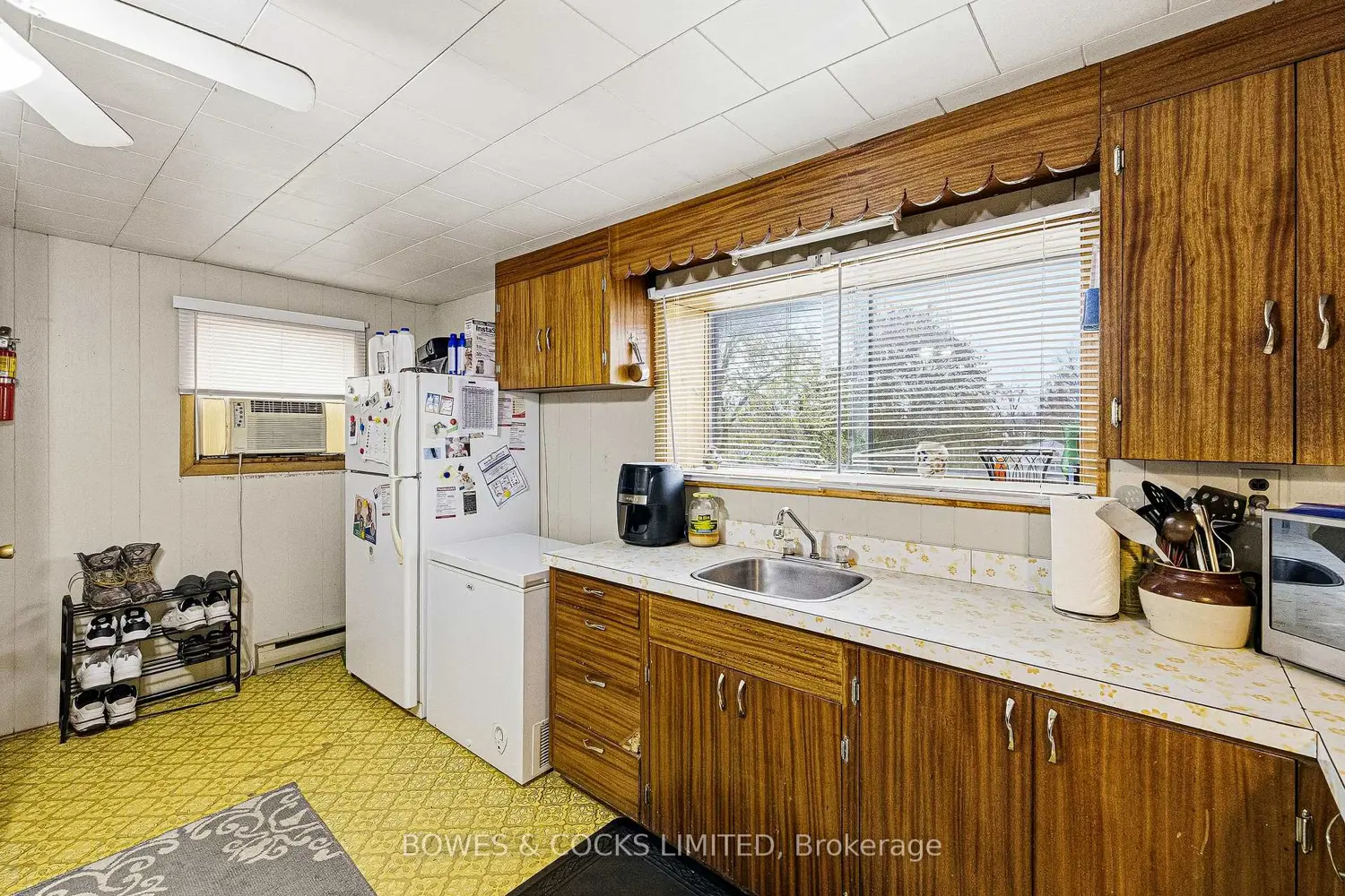4289 Highway 7 photo 4
