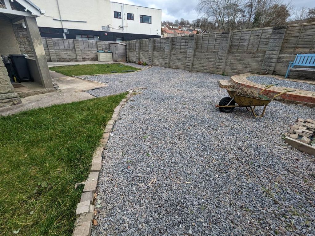 Additional image 2 of 3 bed detached house to rentLodge Drive, Baglan, Port Talbot SA12