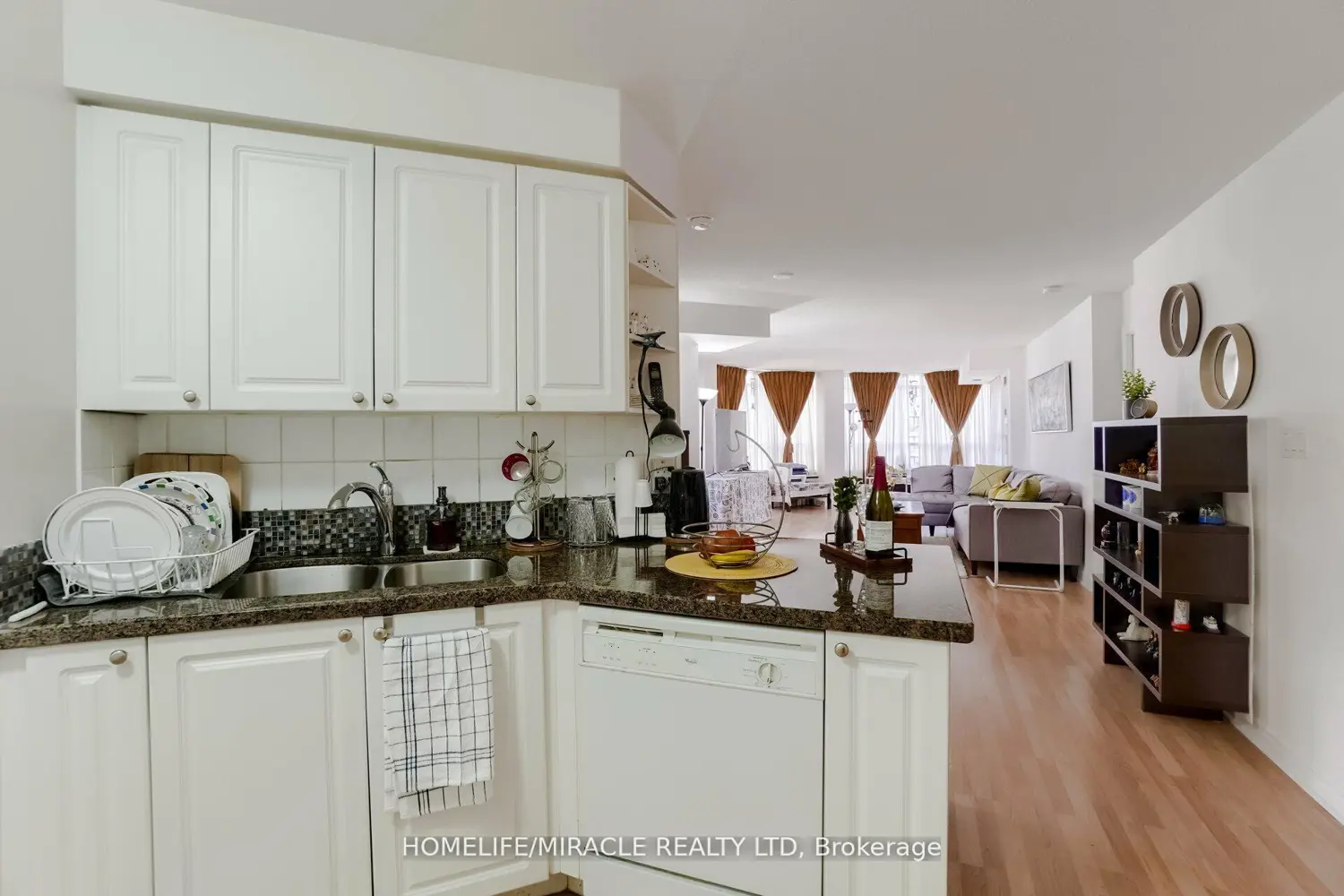 Additional image 4 of 3880 Duke Of York Boulevard 807