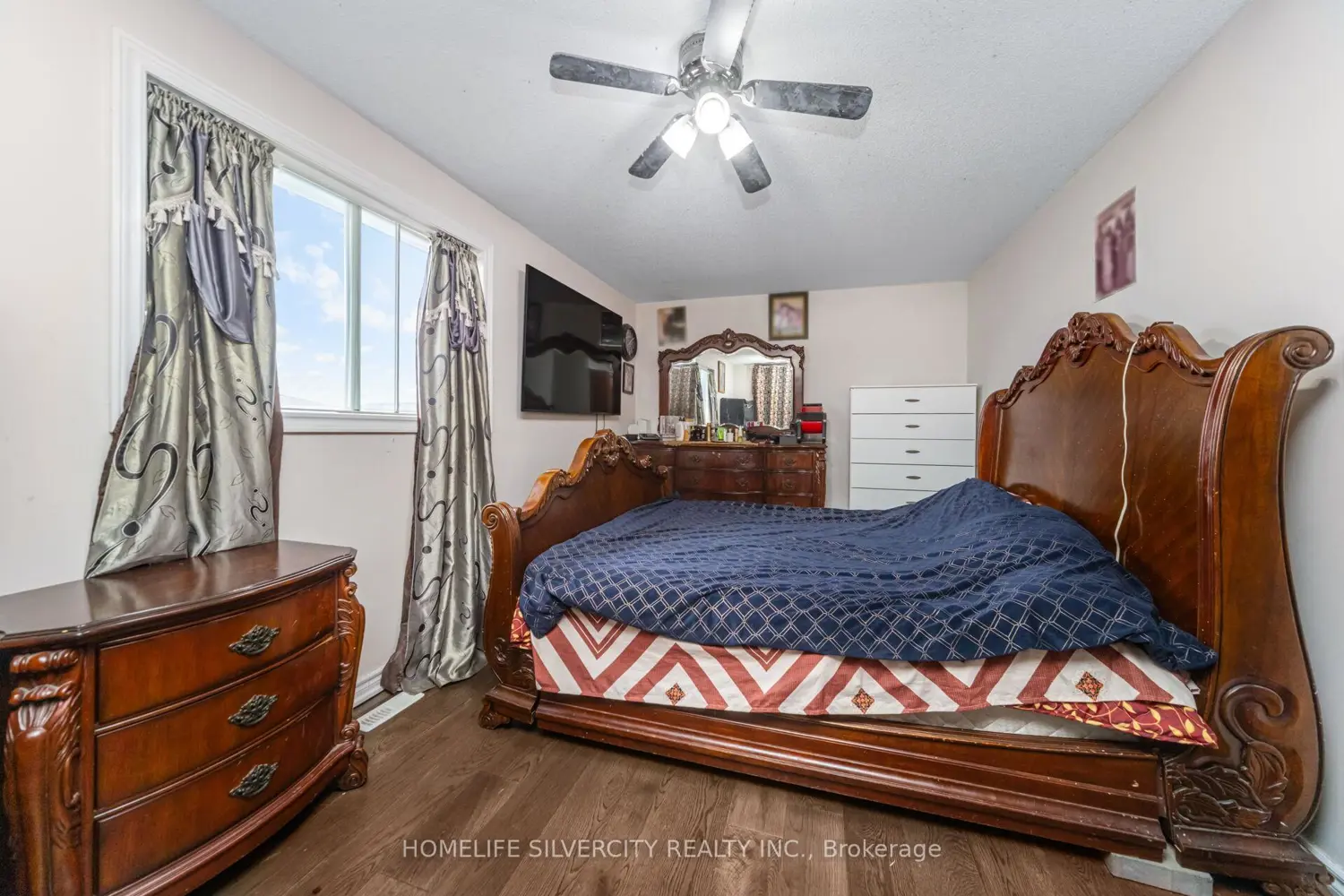 Additional image 15 of 24 Jay Street