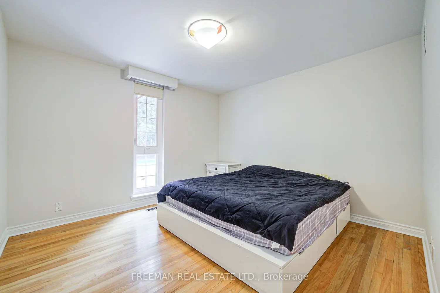 Additional image 11 of 1528 Knareswood Drive