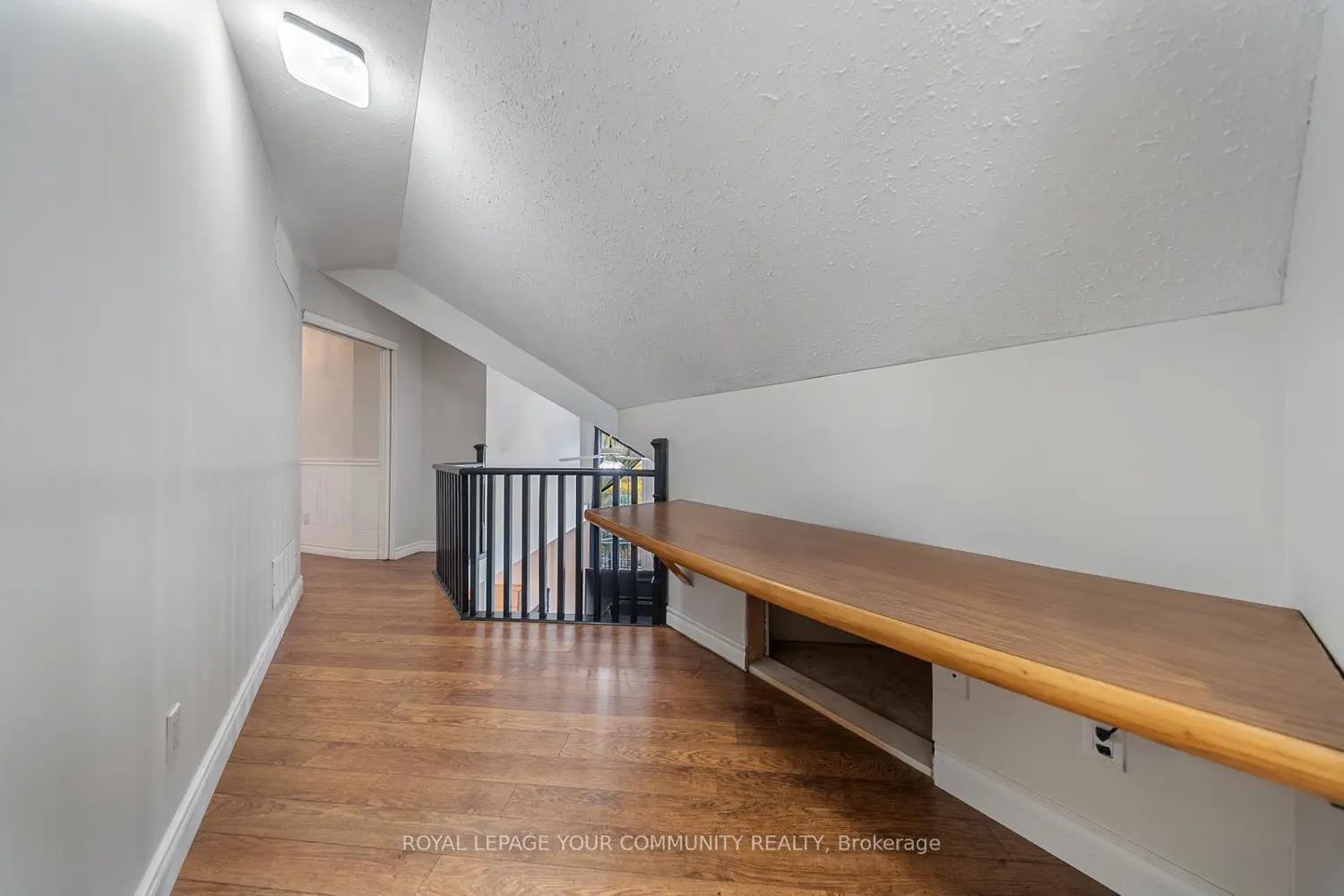 Additional image 12 of 286194 County Road