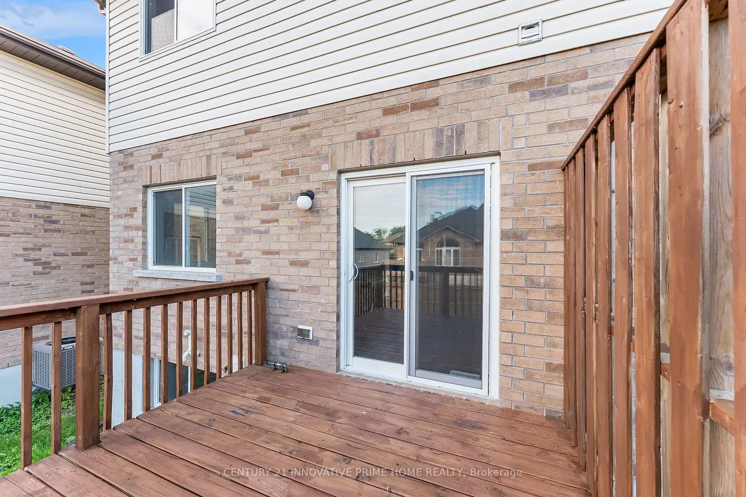 Additional image 20 of 14 Ledgerock Court