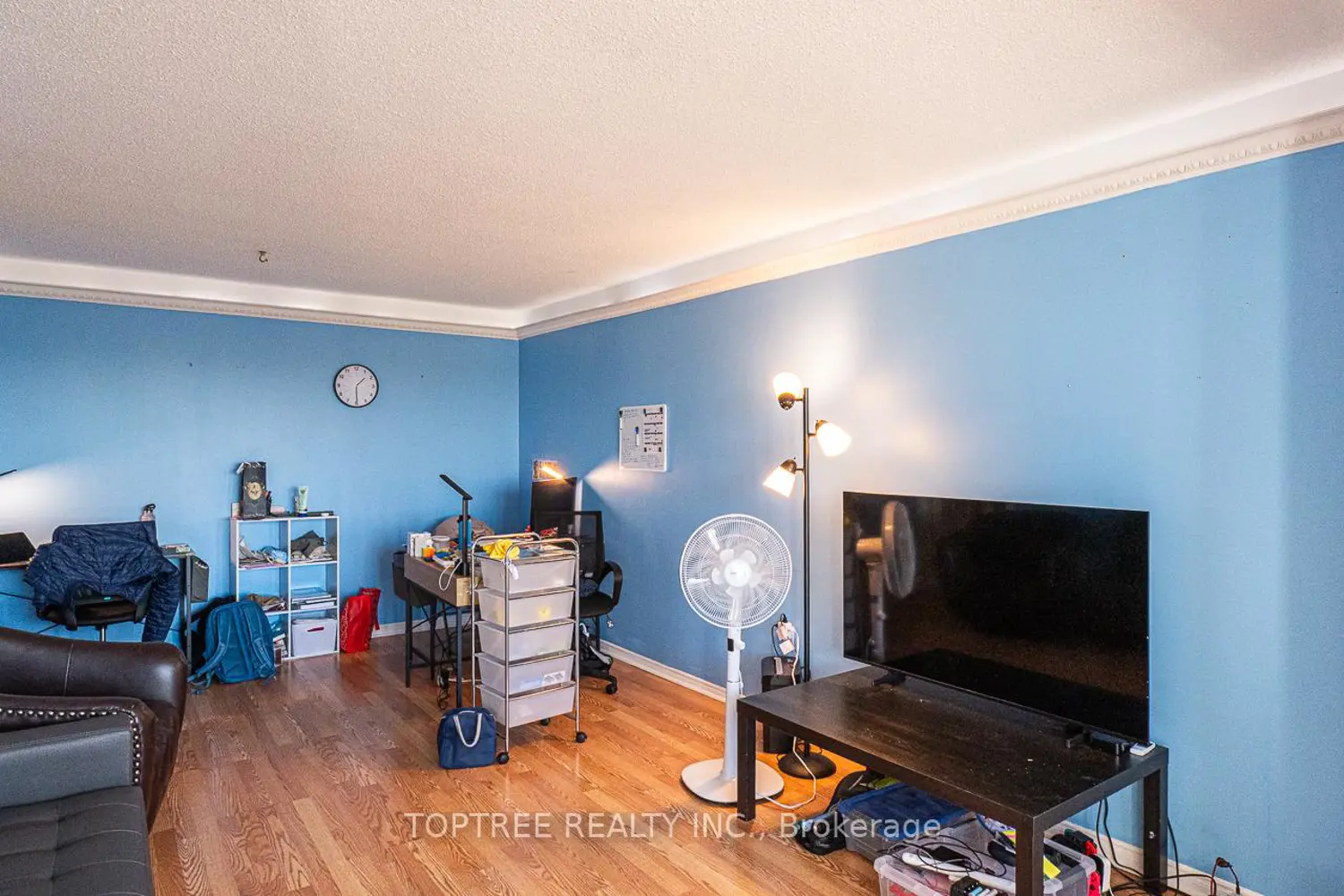 Additional image 6 of 1600 Adelaide Street 610