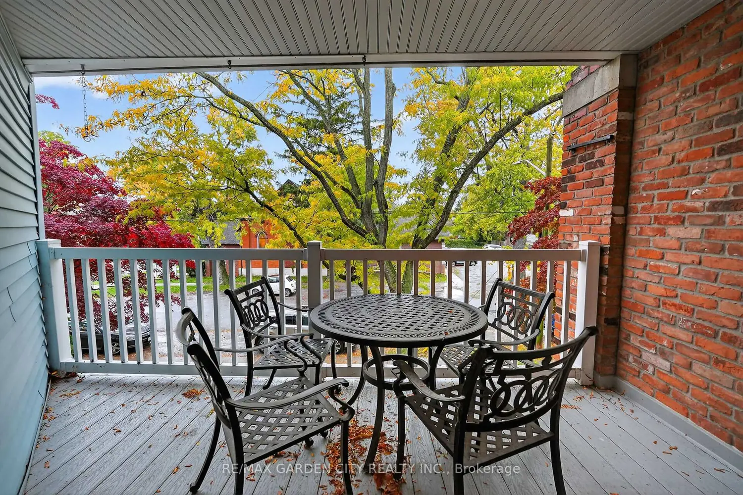 Additional image 11 of 70 Main Street 201