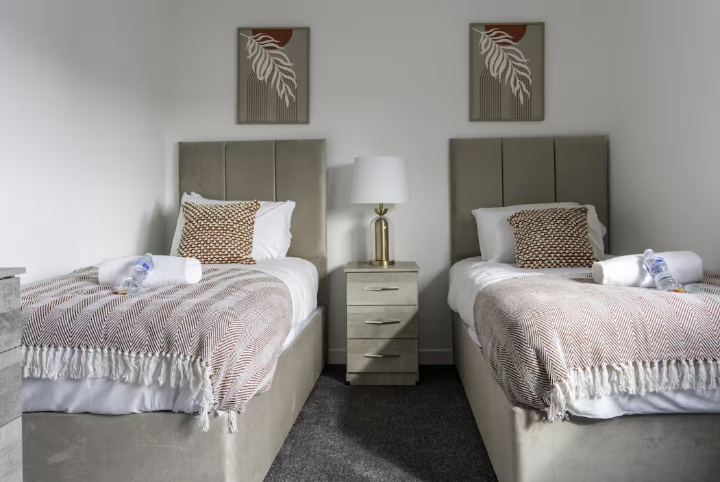 Additional image 13 of 2 Bed Flat, Charlotte Street, G1, N1 7GU