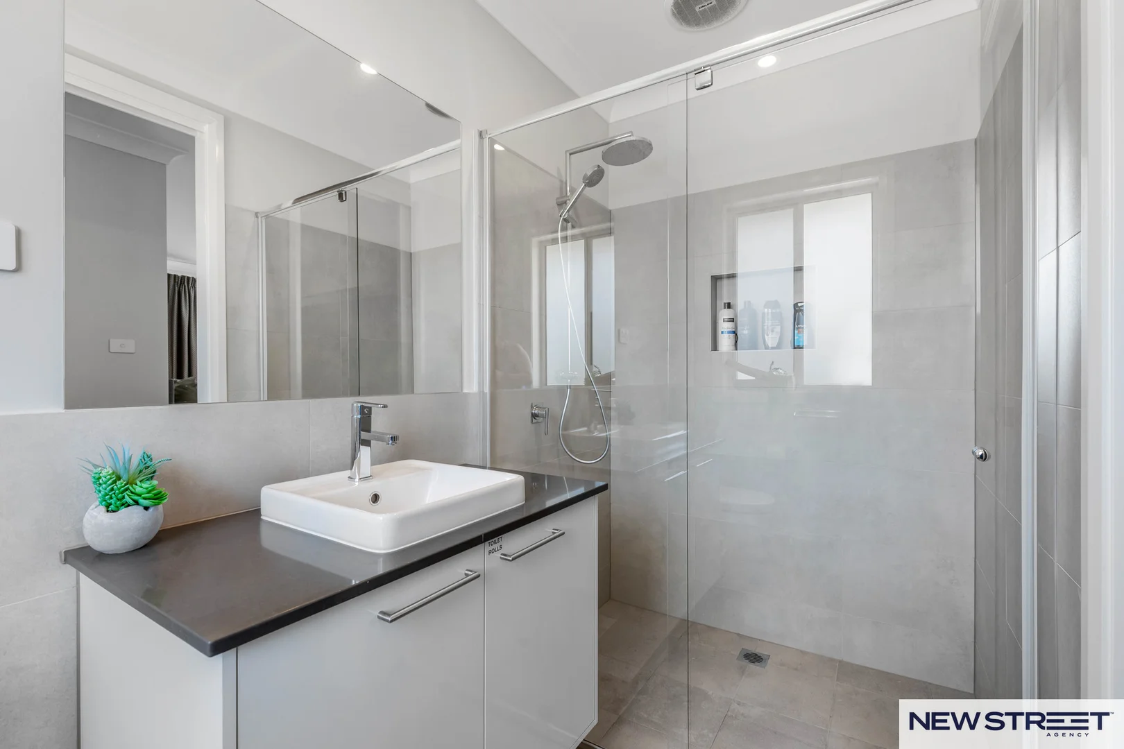 Additional image 13 of 12 Breakers Boulevard, Catherine Hill Bay NSW 2281