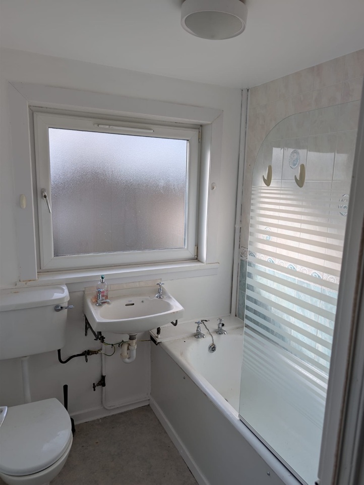 Additional image 10 of 2 Bed Flat, Bailie Terrace, EH15, N1 7GU