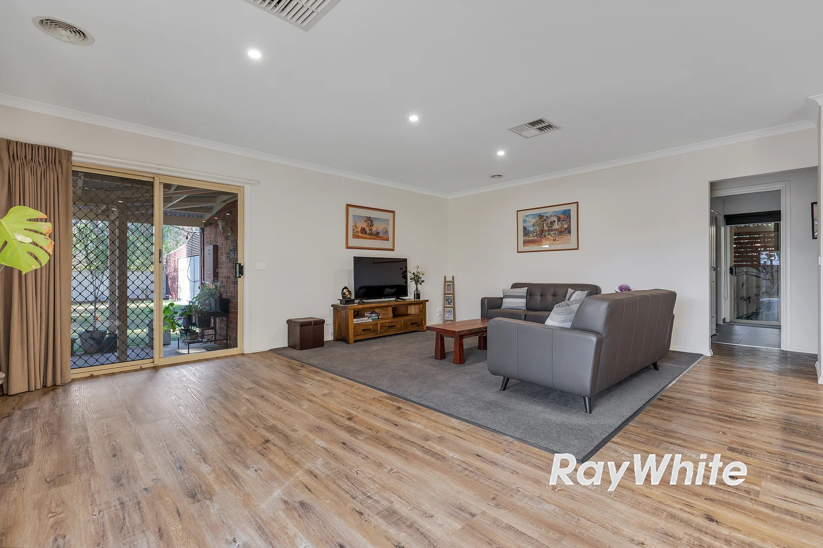 Additional image 11 of 49 Baynes Street, Rochester VIC 3561