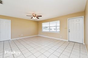 Additional image 5 of 10727 Figtree Ct, Lehigh Acres, FL, 33936