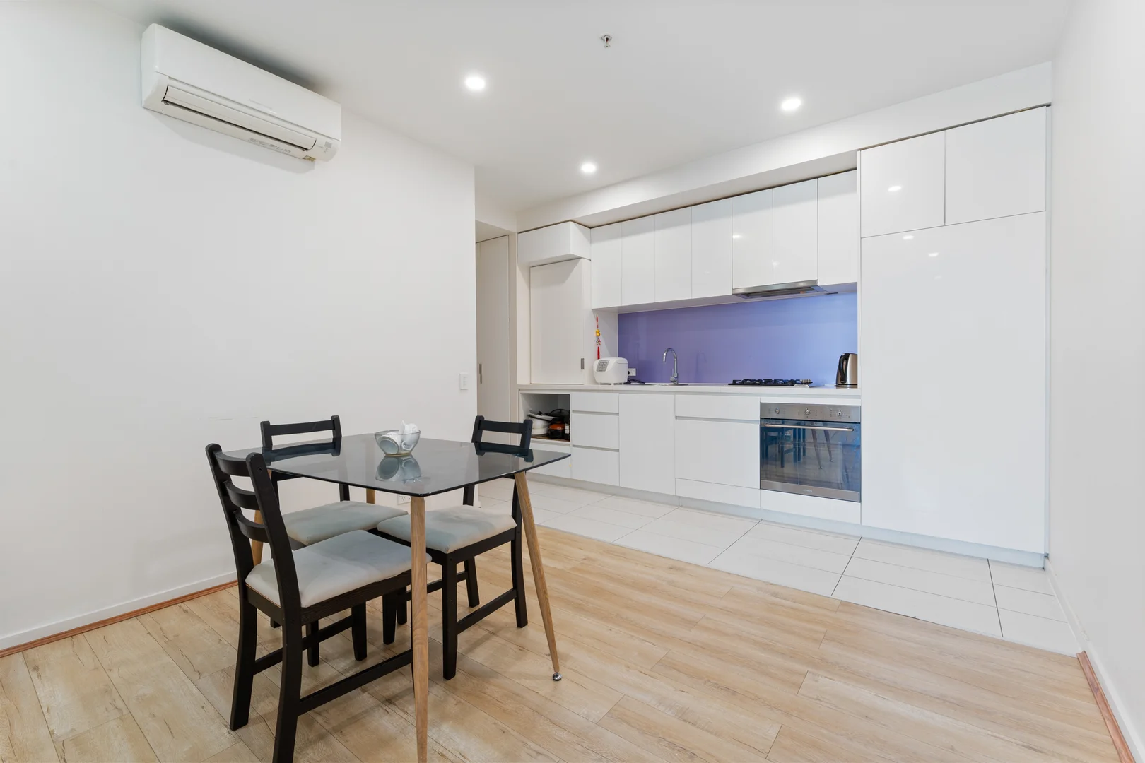 Additional image 2 of 2604/241 Habour Esplanade, Docklands VIC 3008