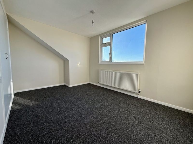 Additional image 10 of 4 bed semi-detached house to rentChestnut Road, Grimsby DN37