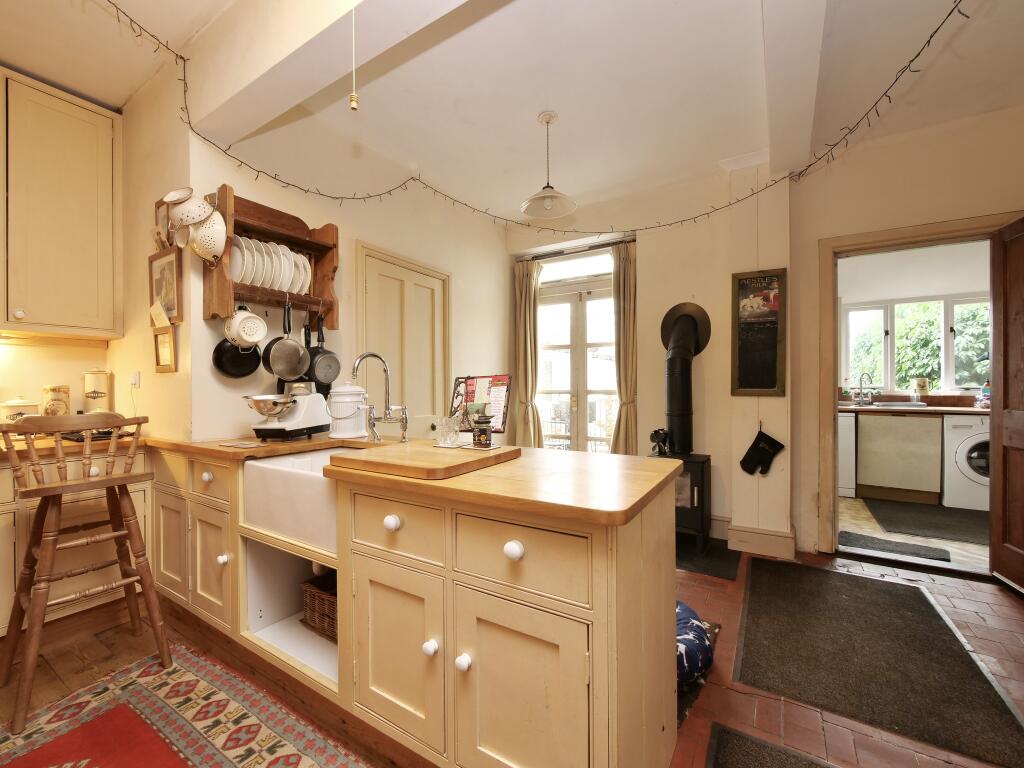 Additional image 4 of Red House, High Street, Templecombe