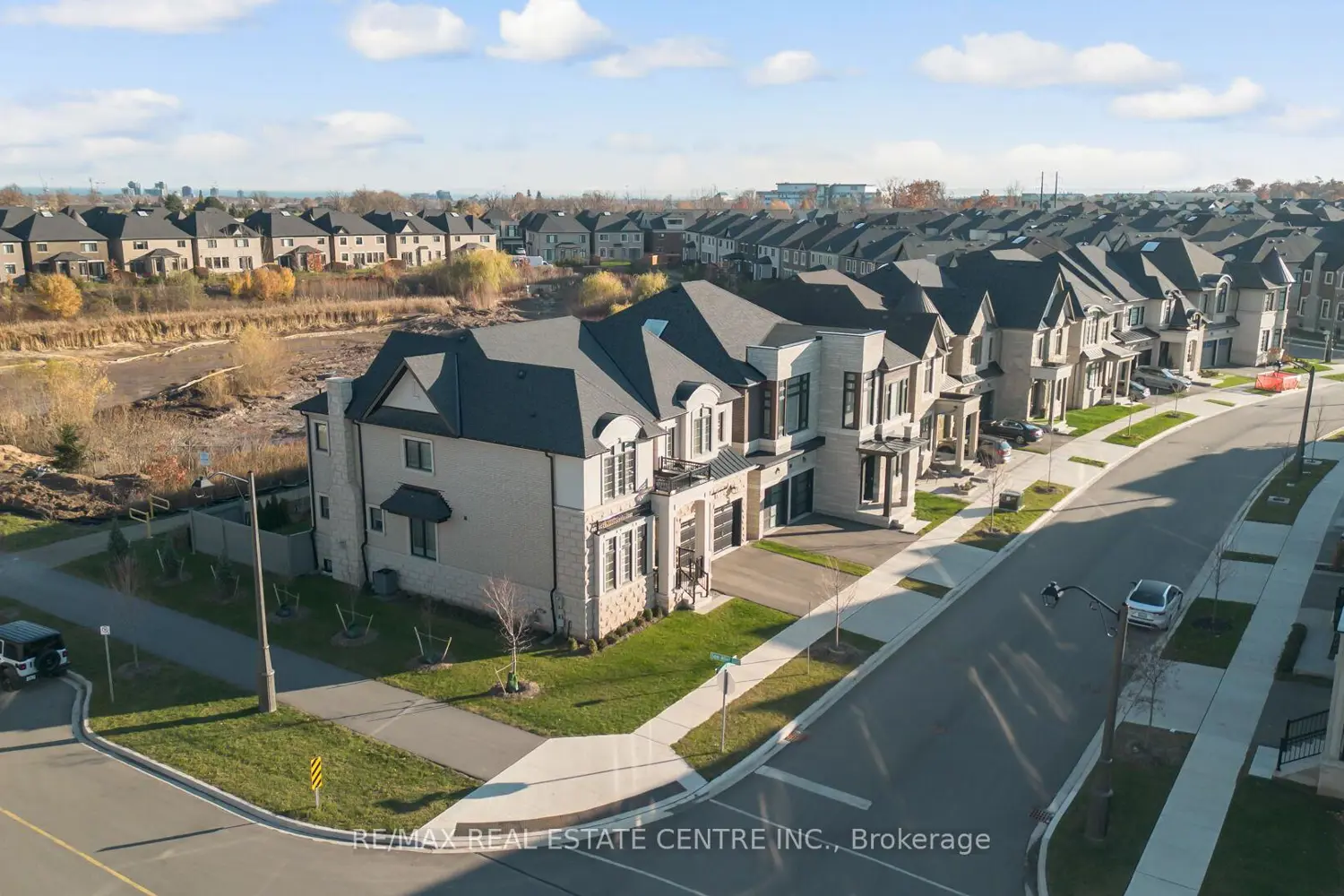 Additional image 16 of 2336 Edward Leaver Trail