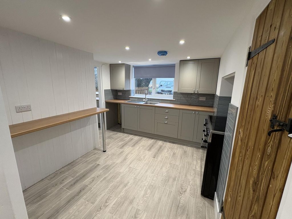 Additional image 4 of 3 bed detached house to rentStapleton Lane, Kirkby Mallory, Leicester LE9