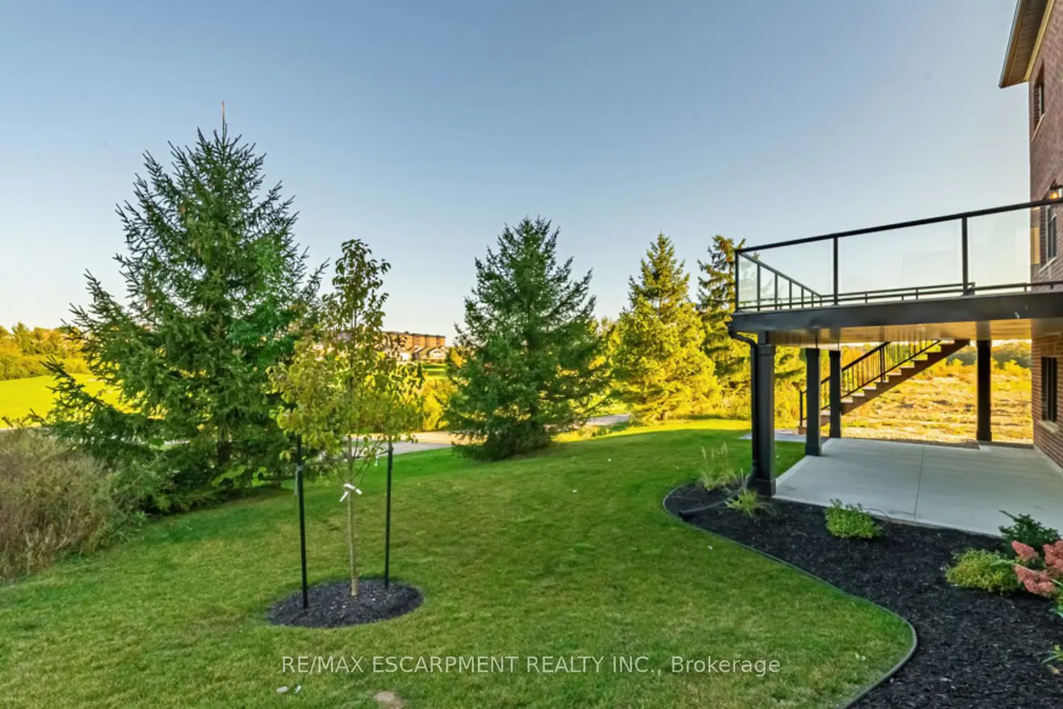 Additional image 17 of 423 Masters Drive