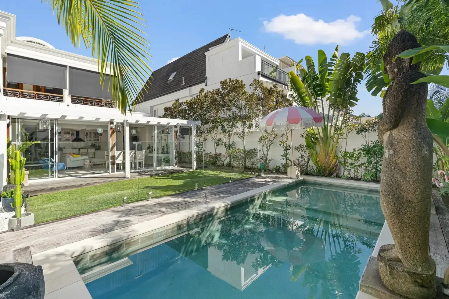 Additional image 2 of 1/33 Peak Avenue, Main Beach QLD 4217