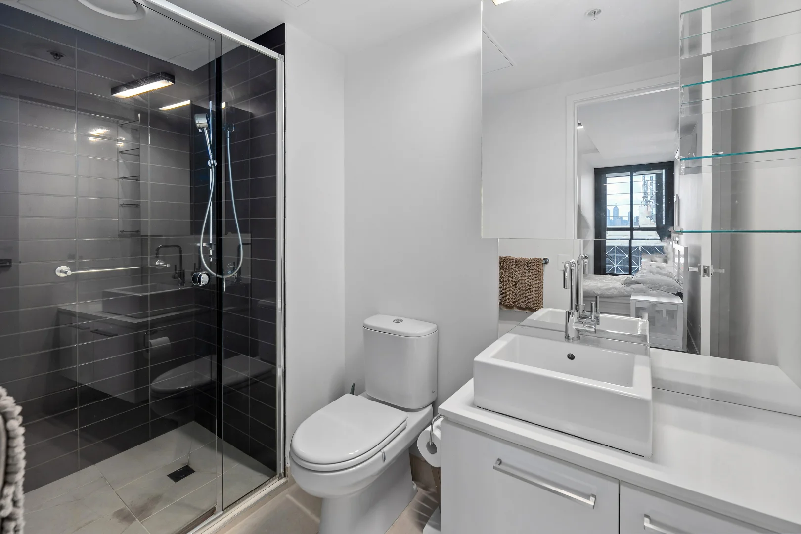 Additional image 7 of 1711/568 St Kilda Road, Melbourne VIC 3004