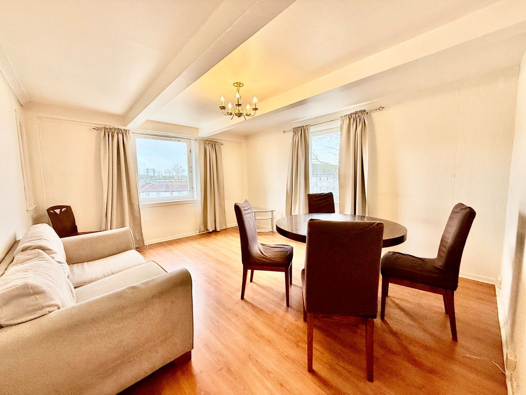 Additional image 4 of 3 bed flat to rentMorefield Road, Glasgow G51