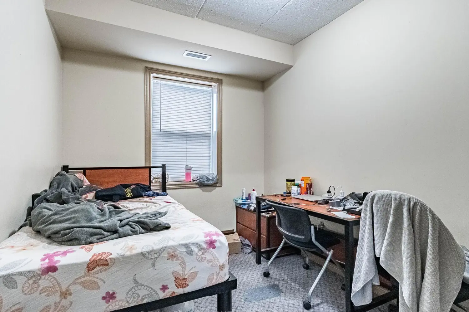 Additional image 16 of 251 Lester Street 203