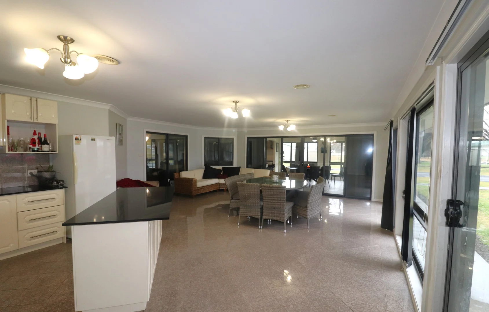 Additional image 16 of 423 Grey Street, Glen Innes NSW 2370