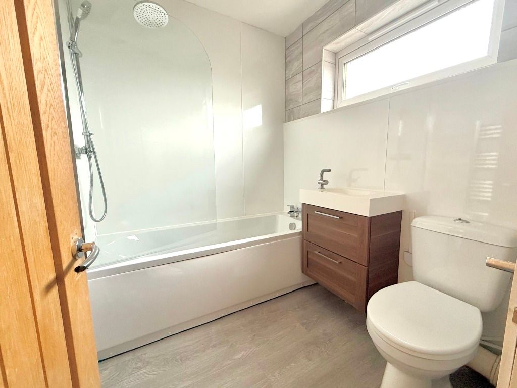 Additional image 9 of 4 bed terraced house to rentDeanburn, Penicuik EH26