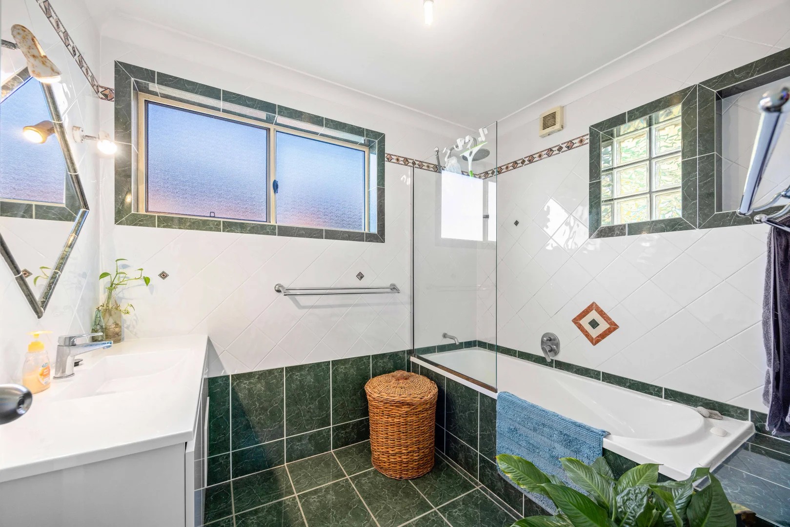 Additional image 18 of 3 High Street, Crescent Head NSW 2440