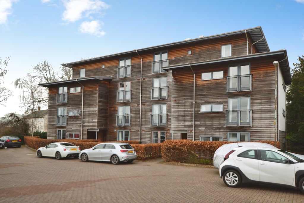2 bed flat to rentKirk Brae, Liberton, Edinburgh EH16