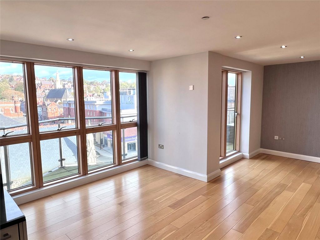 Additional image 6 of 2 bed flat to rentThorngate House, St Swithins Square, Lincoln LN2