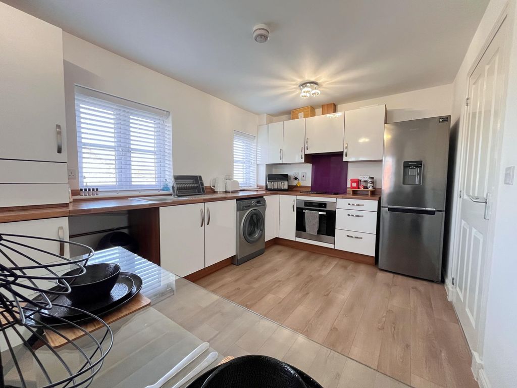 Additional image 9 of 2 bed flat to rentMctaggart Crescent, Motherwell ML1