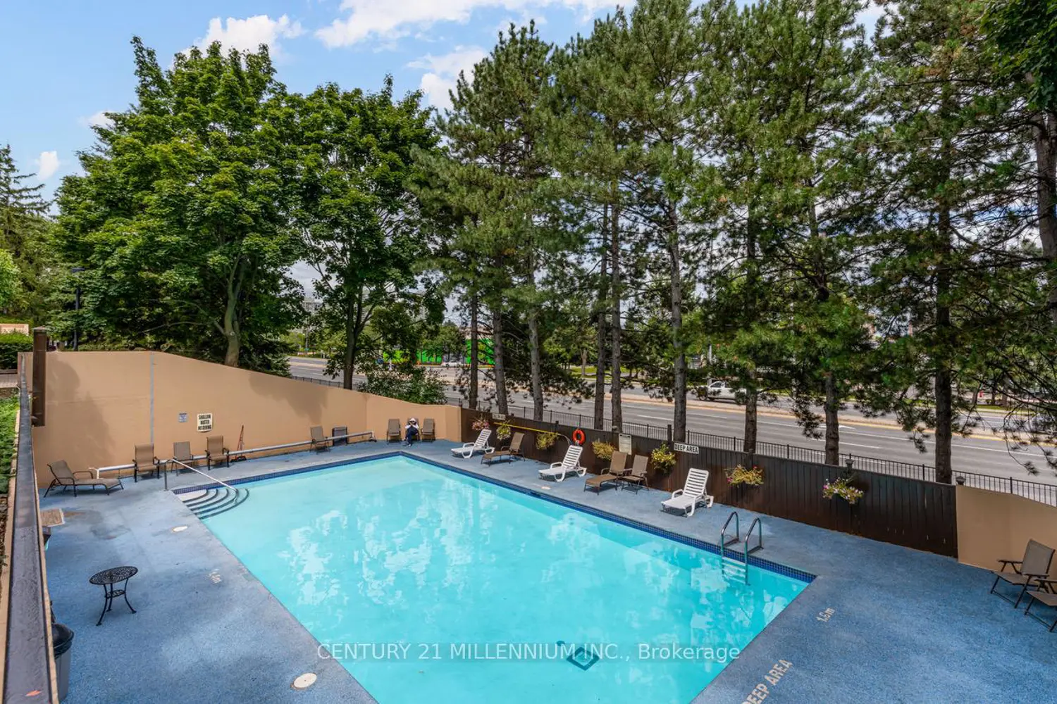 Additional image 19 of 5 Lisa Street 604