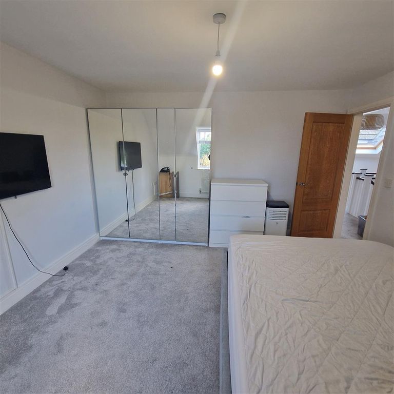 Additional image 16 of 6 bed detached house to rentLimes Close, Bushby, Leicester LE7