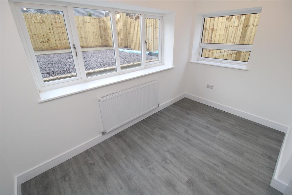 Additional image 9 of 2 bed property to rentPoplar Street, Troedyrhiw, Merthyr Tydfil CF48