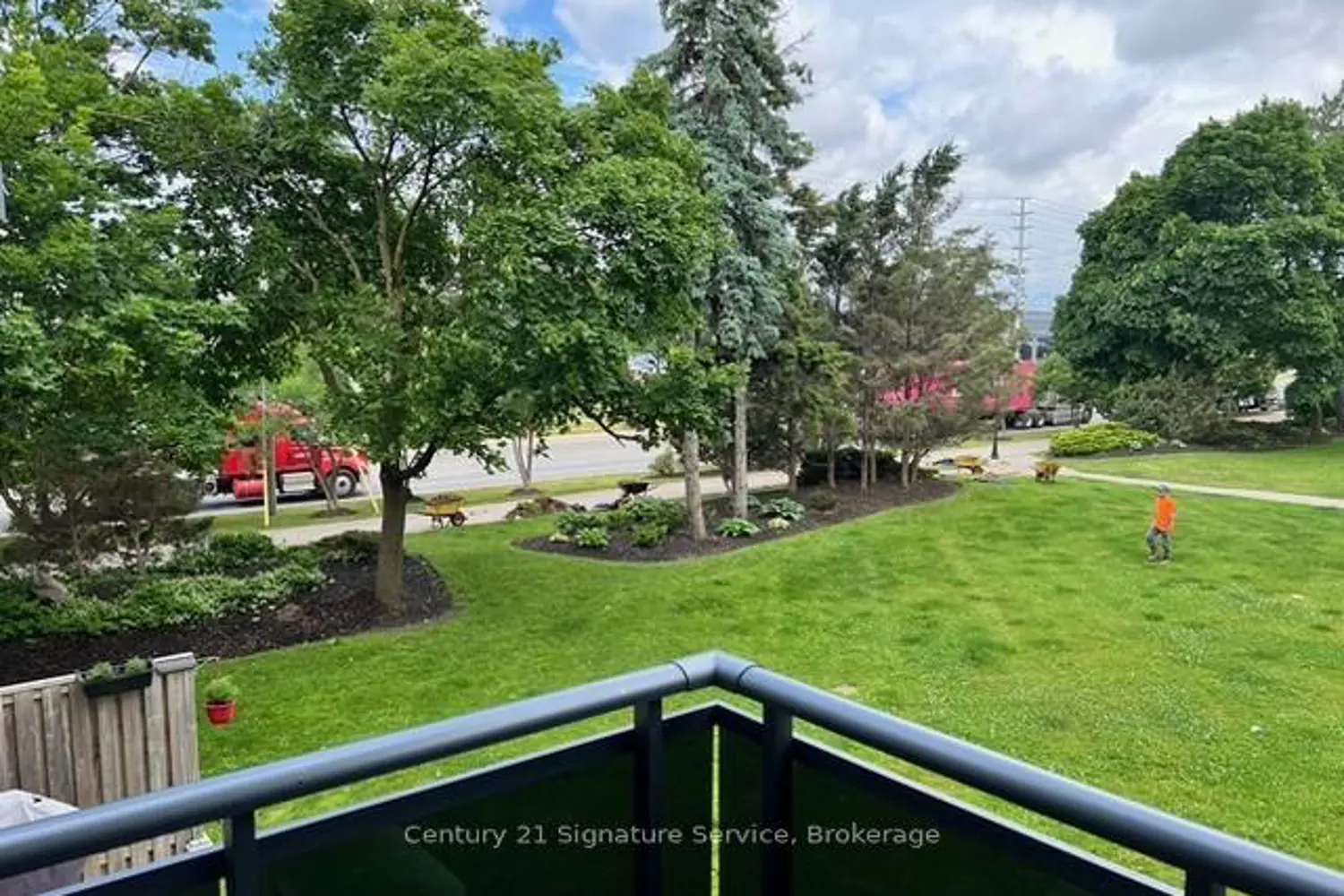 Additional image 19 of 2001 Bonnymede Drive 15