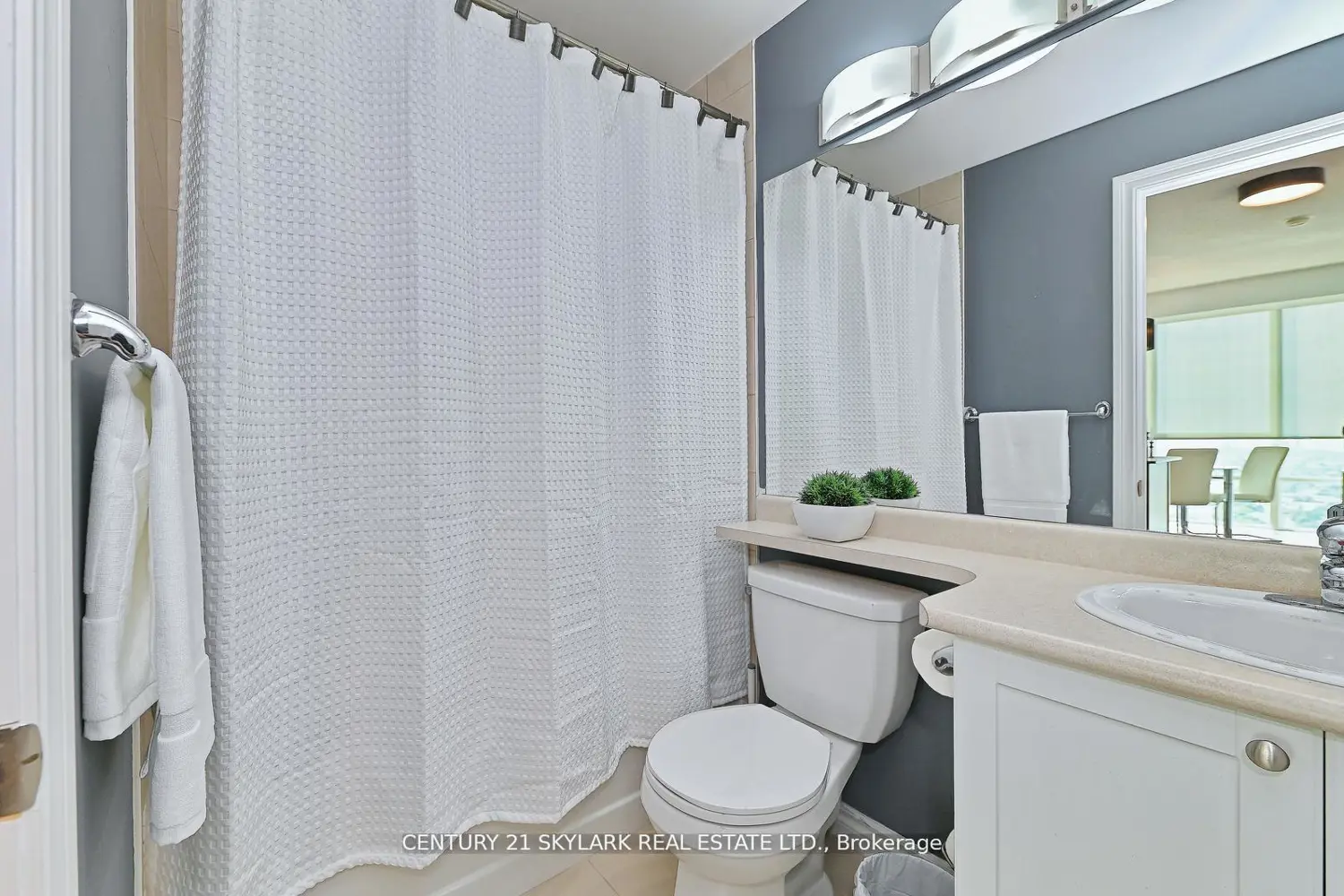 Additional image 12 of 3525 Kariya Drive 2902