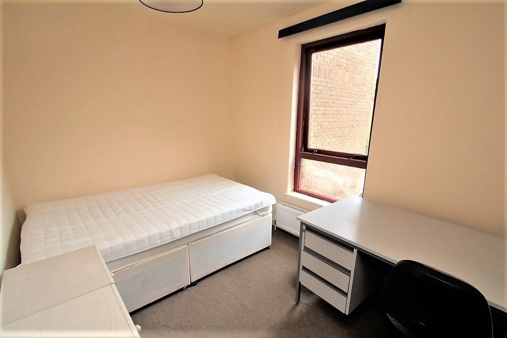 Additional image 5 of 3 Bed Flat, Sienna Garden, EH9, N1 7GU