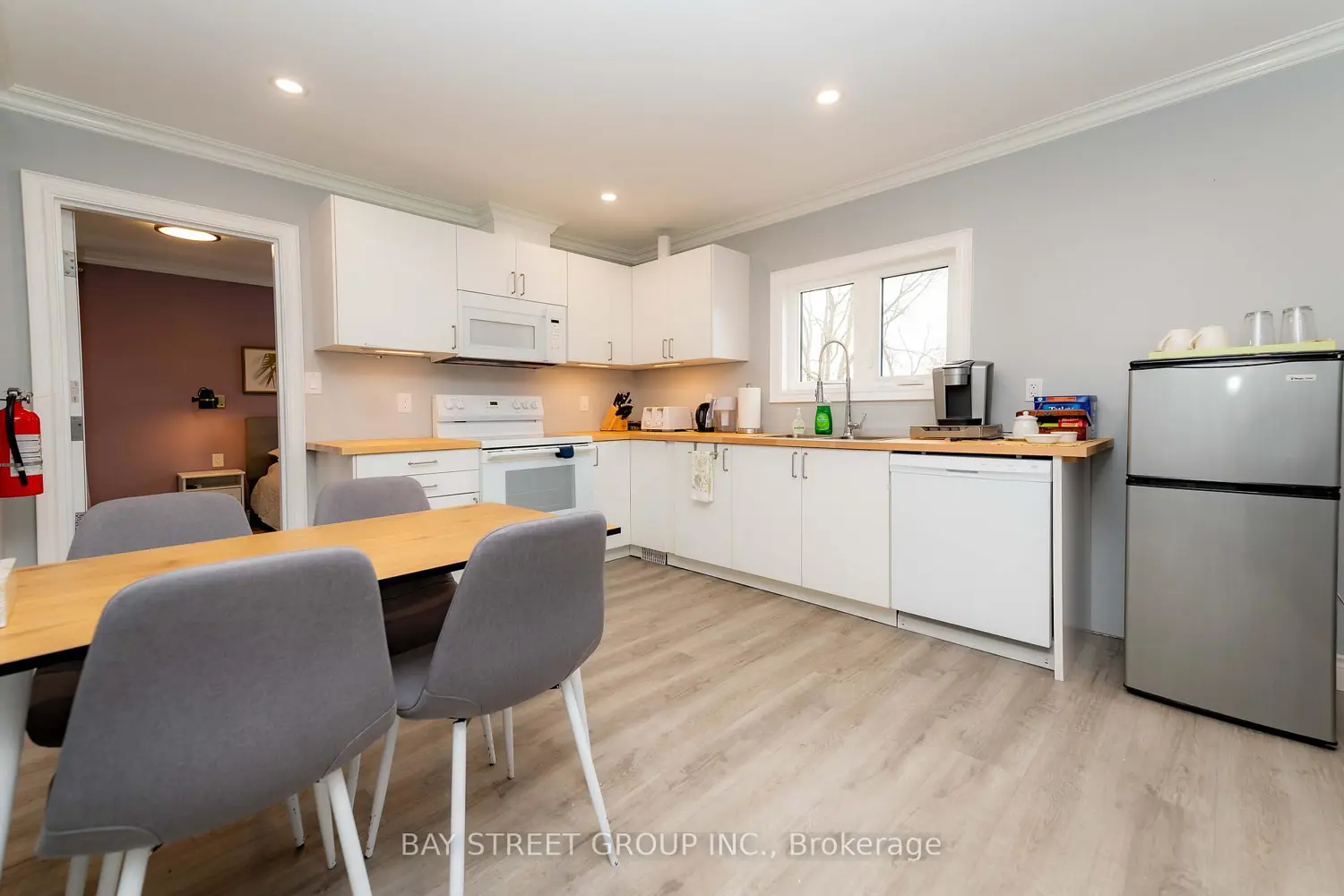 Additional image 9 of 4467 John Street