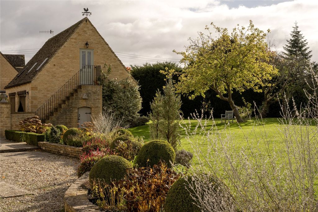 Additional image 13 of 5 bed detached house to rentBourton House, Bourton On The Water, Cheltenham GL54
