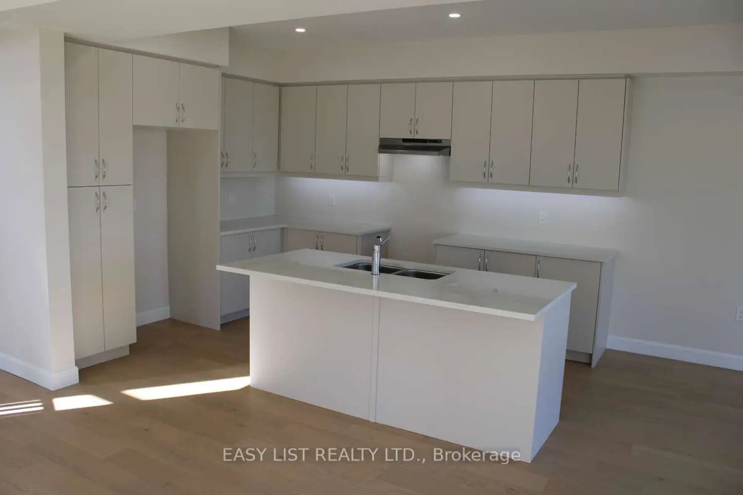 Additional image 17 of 244 O'neil Street