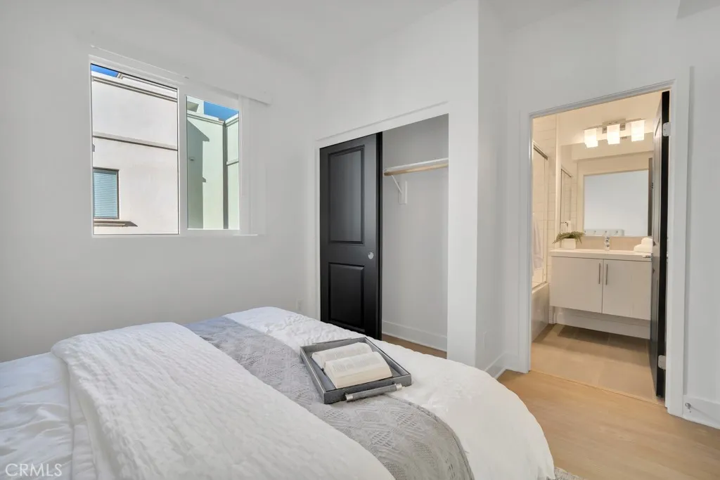 Additional image 51 of 10832 W Riverton Court, North Hollywood, CA 91602