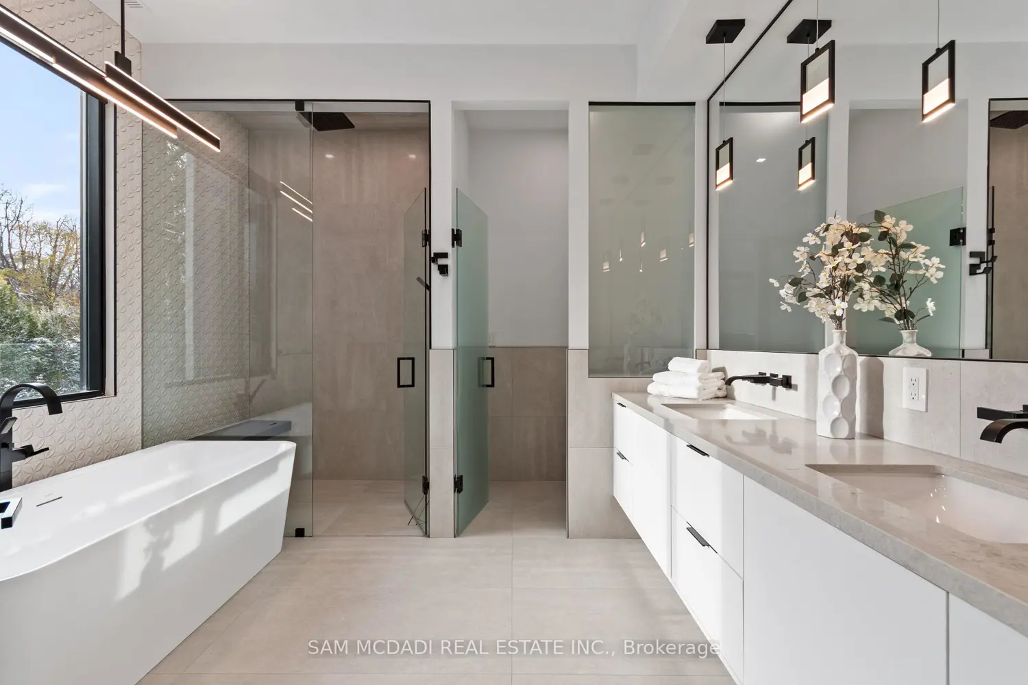 Additional image 3 of 112 Elton Park Road