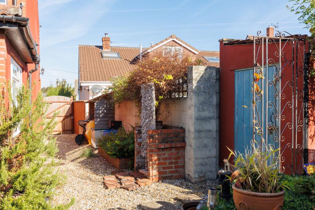 Additional image 17 of Wells Road, Glastonbury