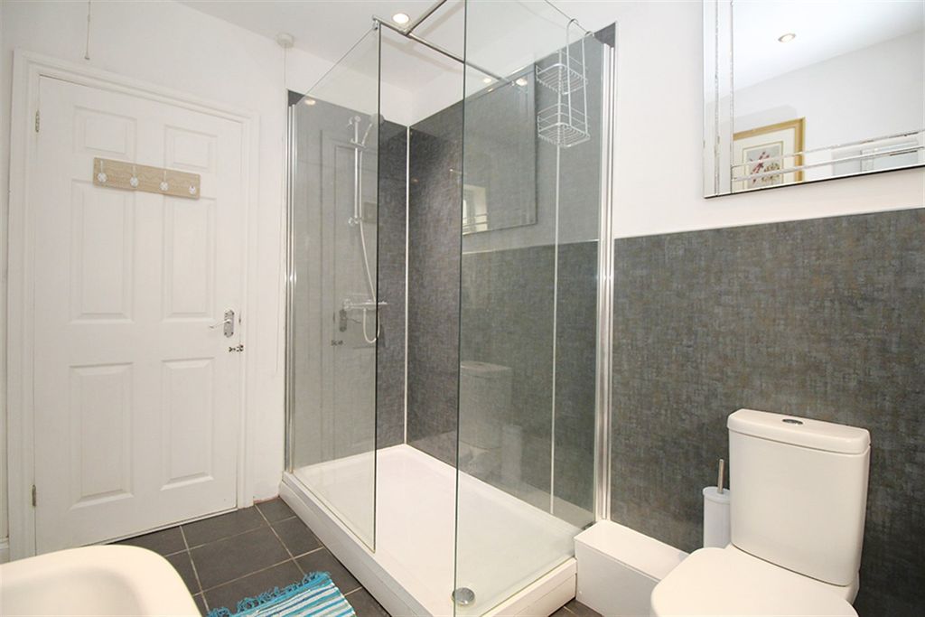 Additional image 9 of 9 bed town house to rentKnightthorpe Road, Loughborough LE11